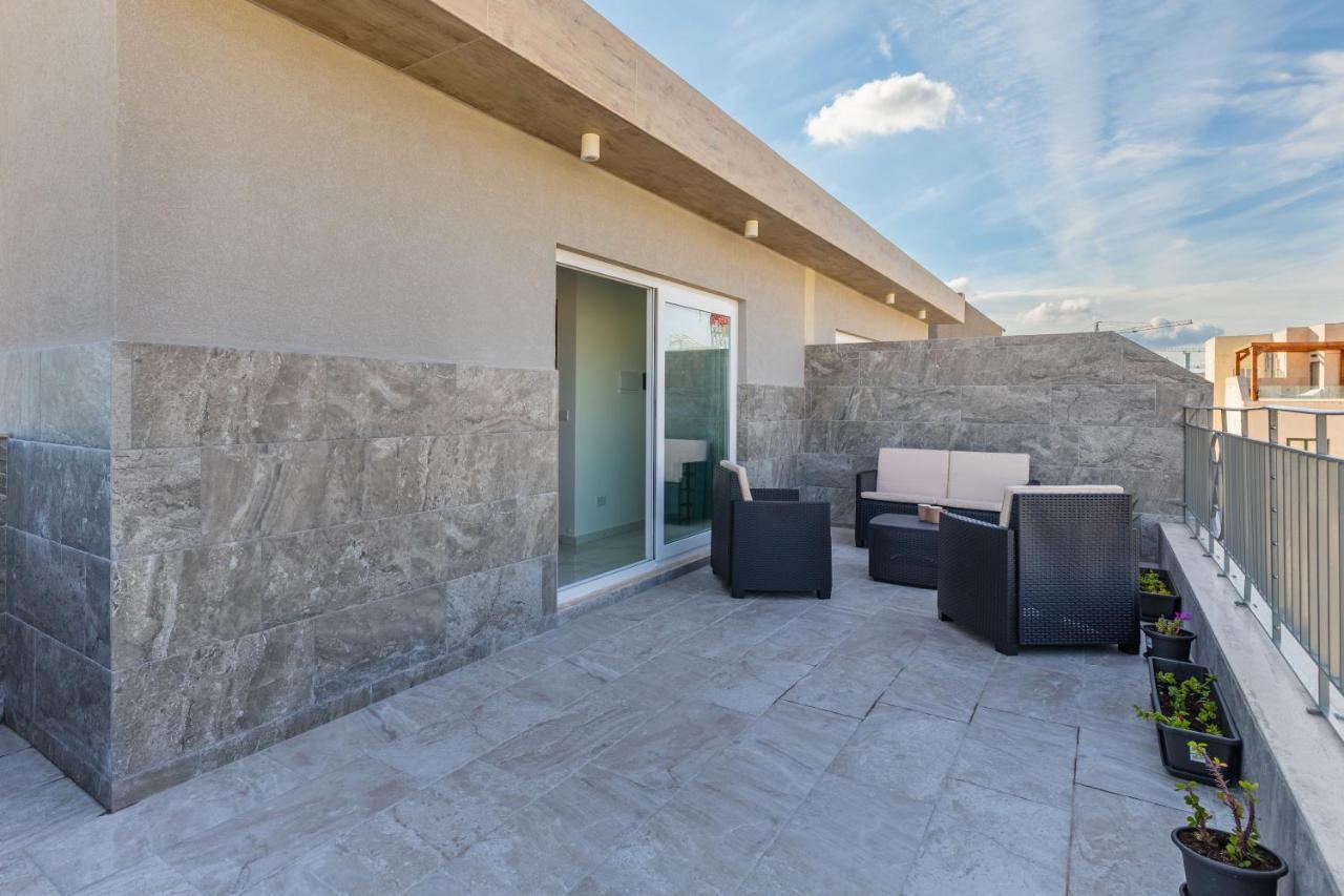 Terrace View-Stylish Two Bedrooms Fully Ac-Wifi Penthouse ムサイダ エクステリア 写真