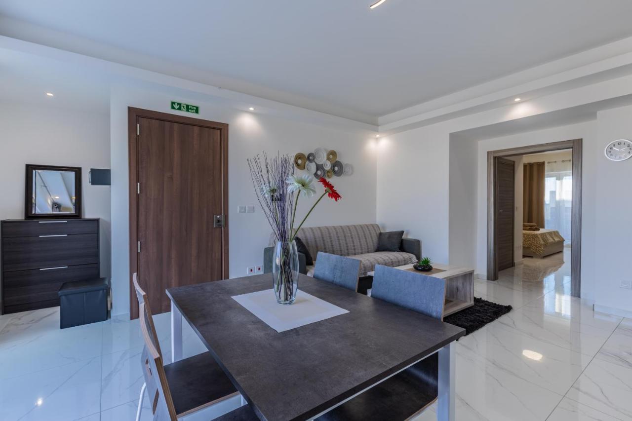Terrace View-Stylish Two Bedrooms Fully Ac-Wifi Penthouse ムサイダ エクステリア 写真