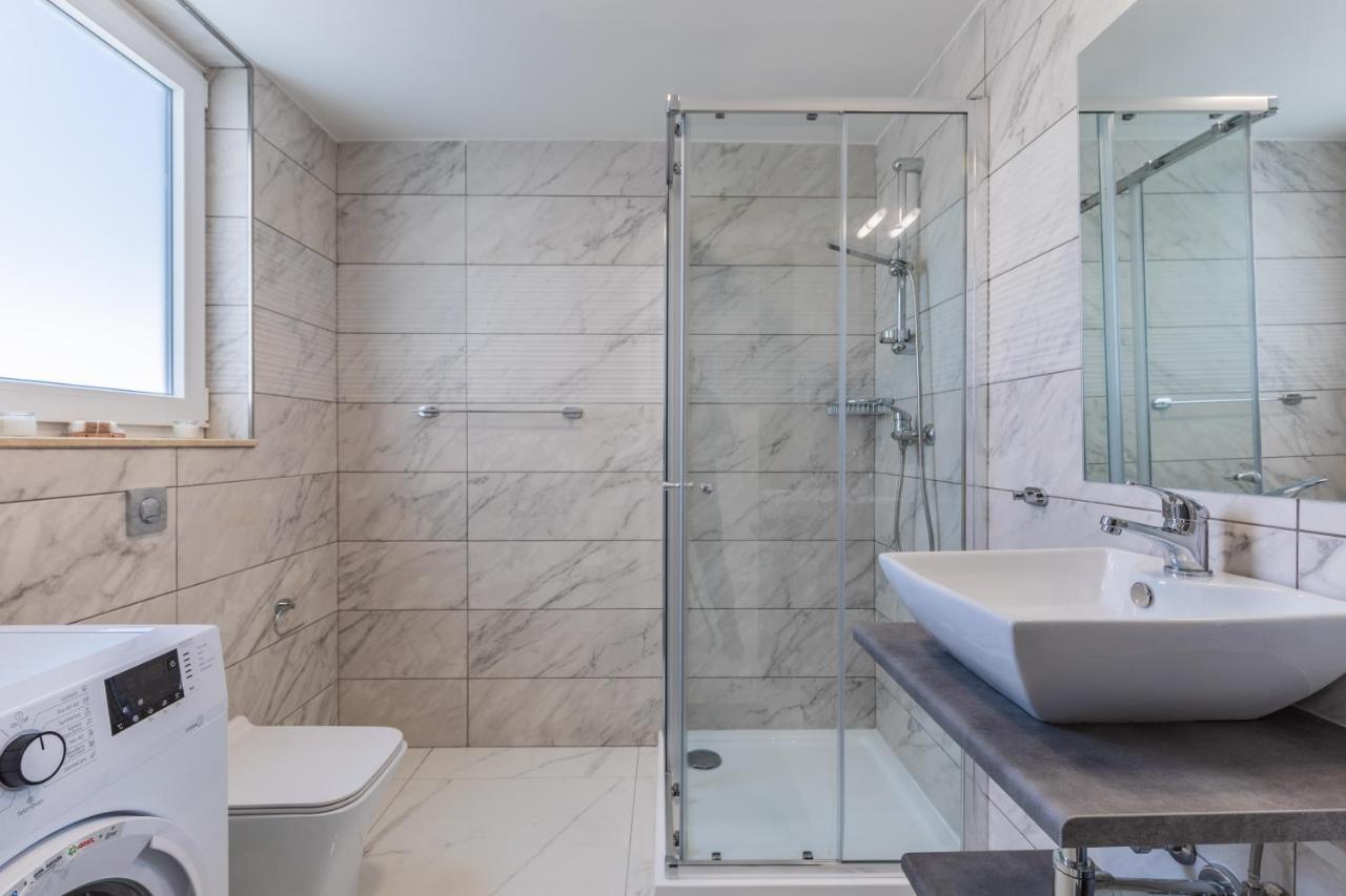 Terrace View-Stylish Two Bedrooms Fully Ac-Wifi Penthouse ムサイダ エクステリア 写真