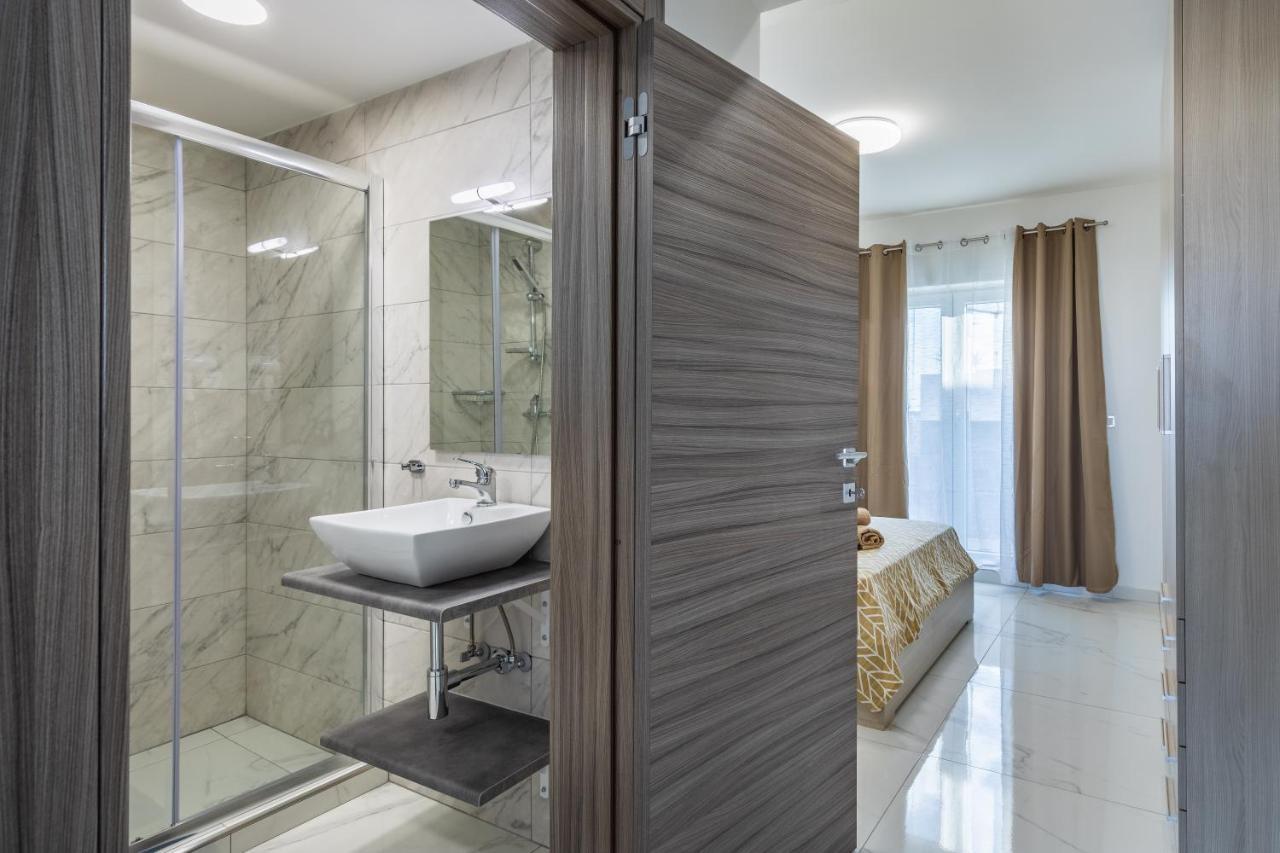 Terrace View-Stylish Two Bedrooms Fully Ac-Wifi Penthouse ムサイダ エクステリア 写真